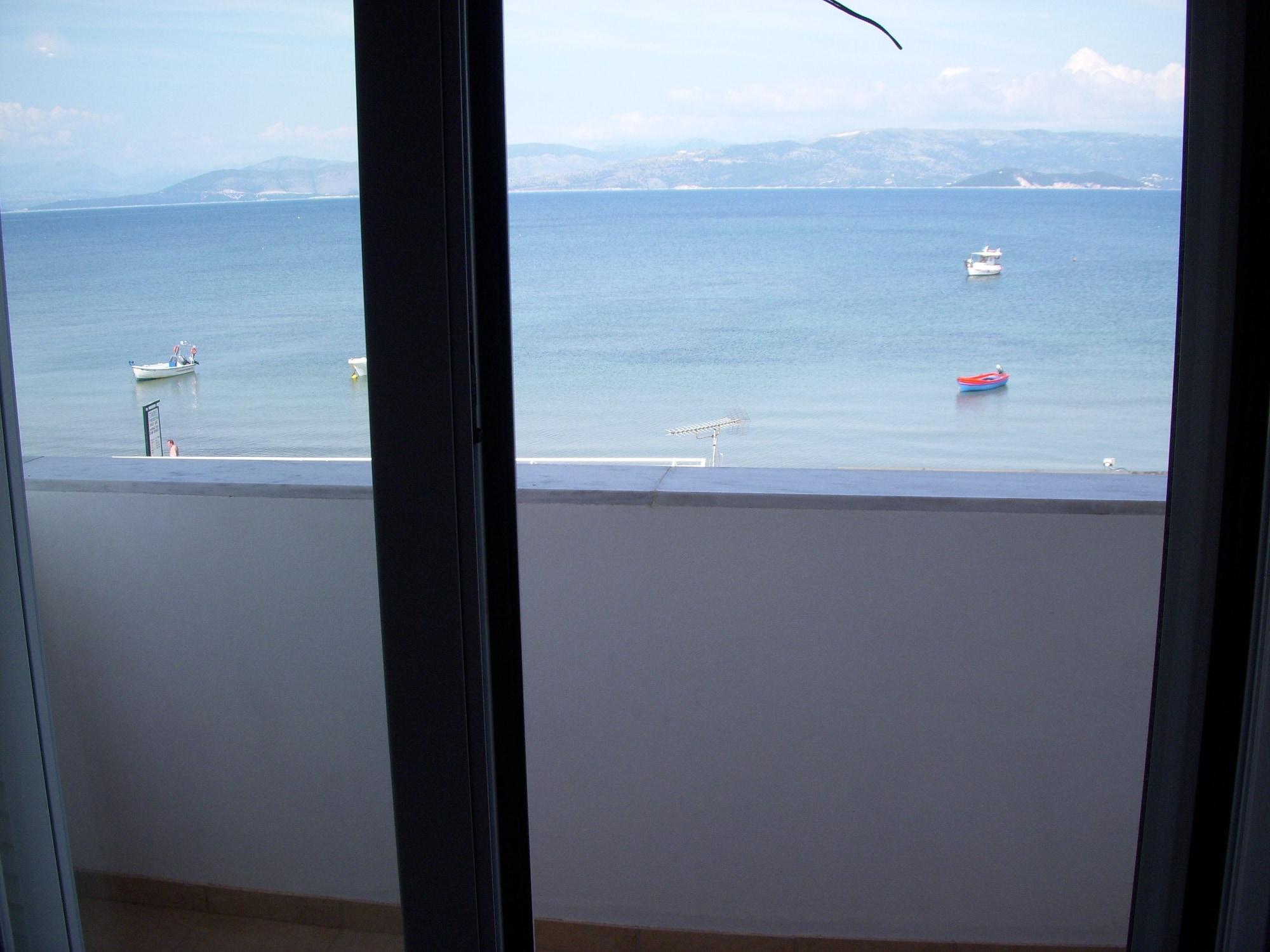 Likourgos Beach Kavos Exterior photo