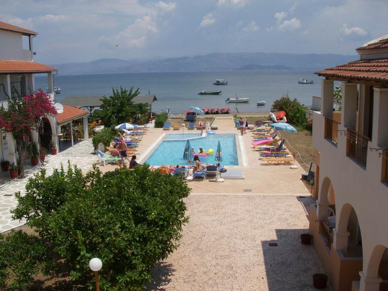 Likourgos Beach Kavos Exterior photo